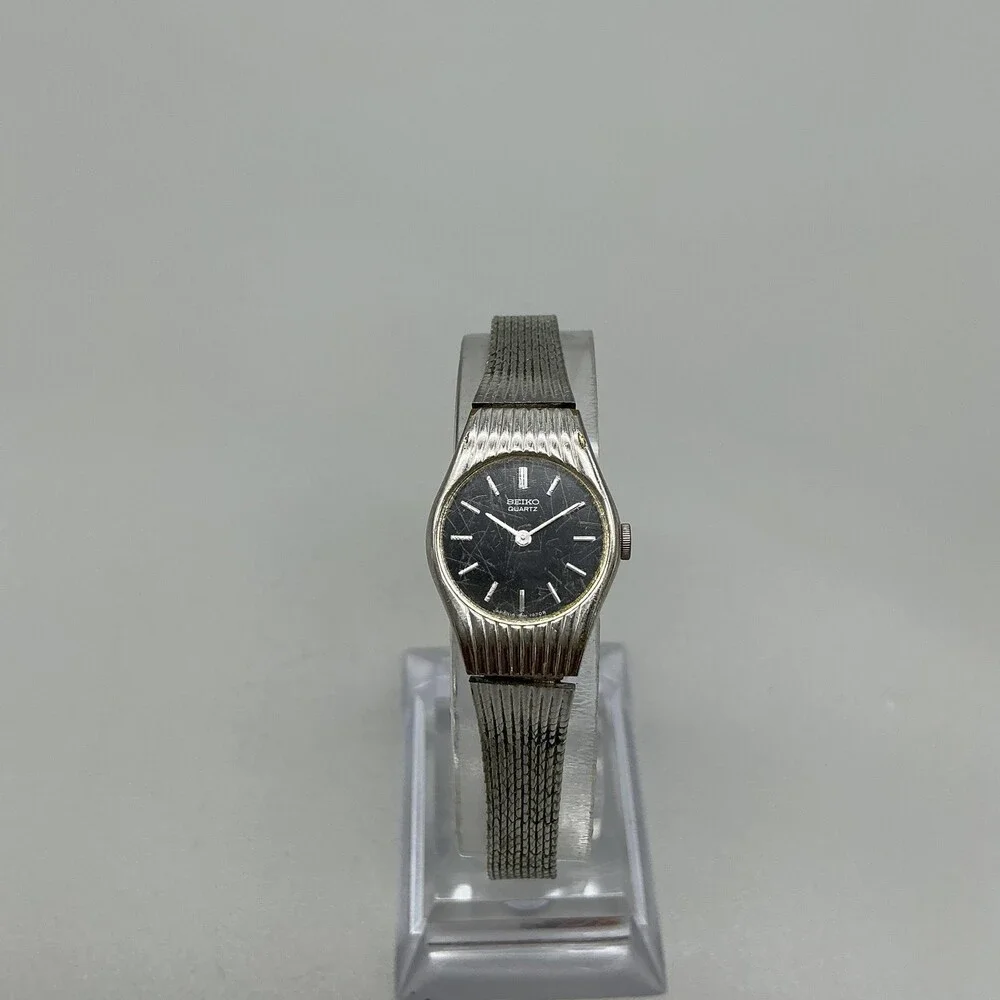 Vintage Seiko Womens Watch 18mm Black Dial Silver Tone 16-0219 New Battery 6.25